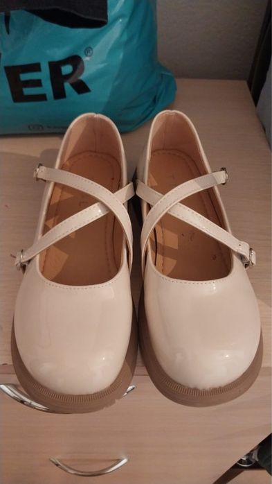 Туфли белый 36рр