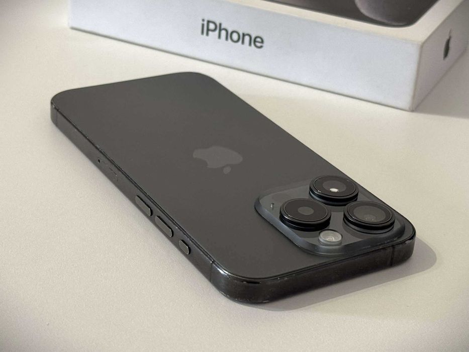 Бартер! iPhone 15 Pro Black Titanium (Черен)