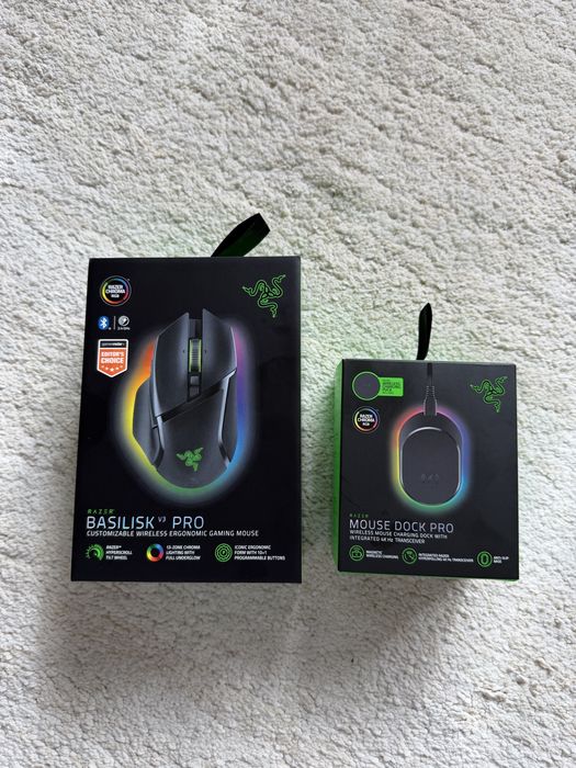 Razer Basilisk V3 Pro + Mouse Dock Pro