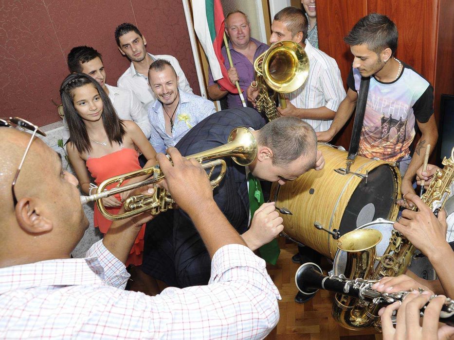 Оркестър за купони