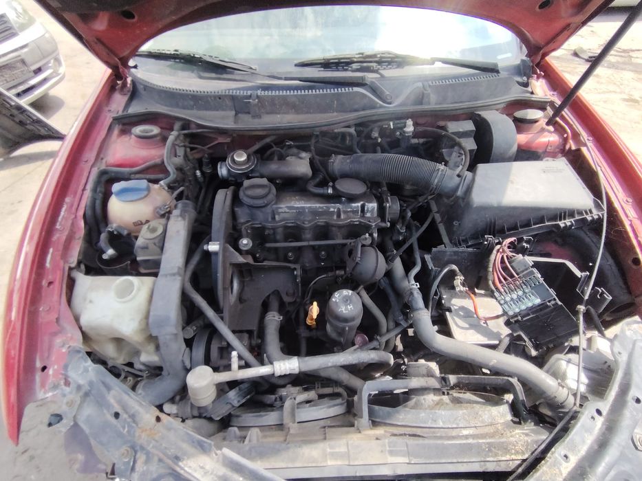Oglinda stanga Seat Leon 2001 1.9 TD MT (110 hp)