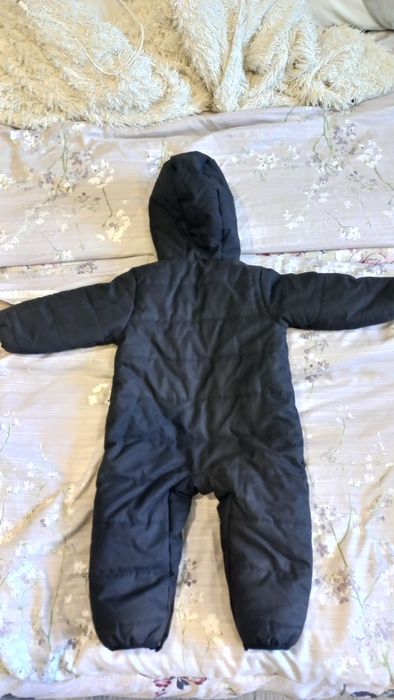 Продам два осене весених комбинезона детских