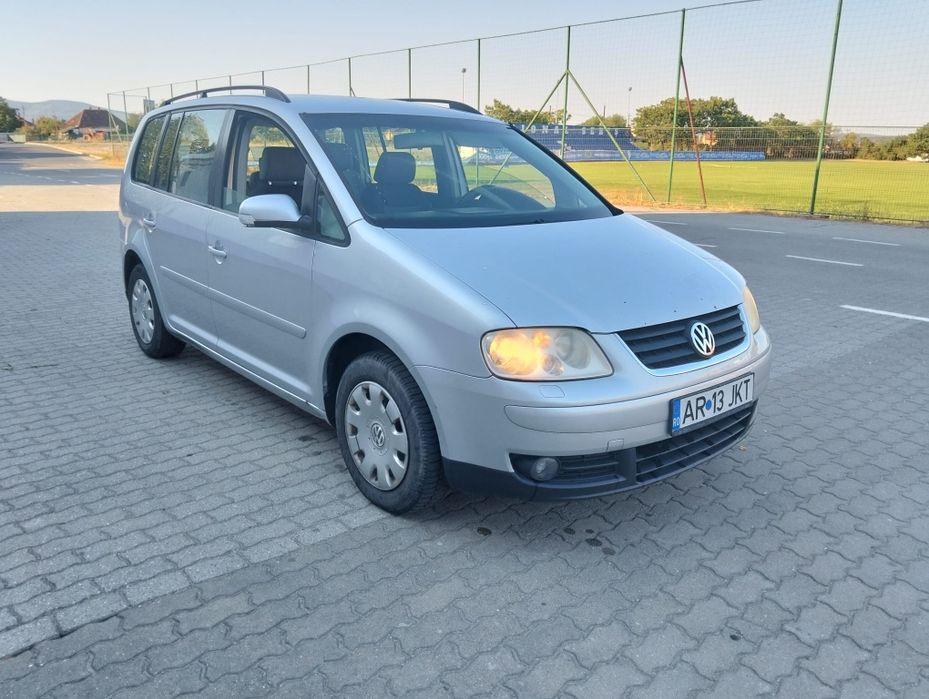 Vw  Touran 1.9 tdi klima înmatriculat ro
