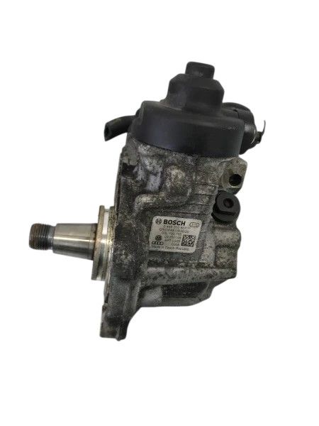 Pompa de injectie inalte Volkswagen Golf MK6 2009 cod 03L130755