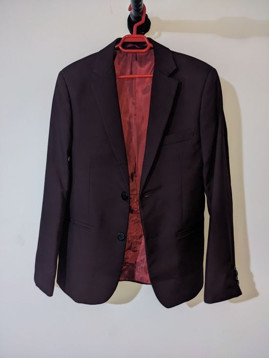 Costum elegant burgundy