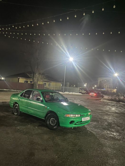 Продам Mitsubishi Galant 1993