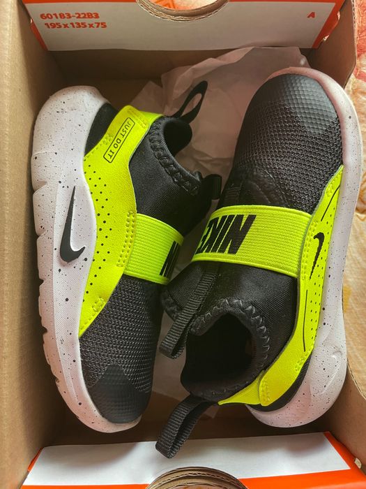 Детски летни маратонки Nike 23,5