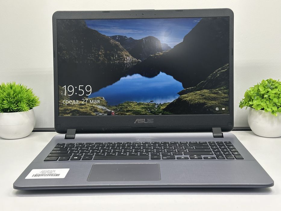 Asus Celeron N4 Ram 4 gb ssd 256