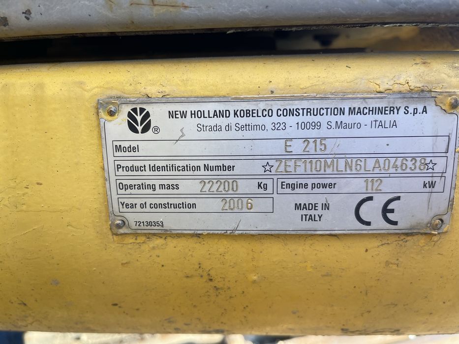 Excavator New Holland 22 t pe senile