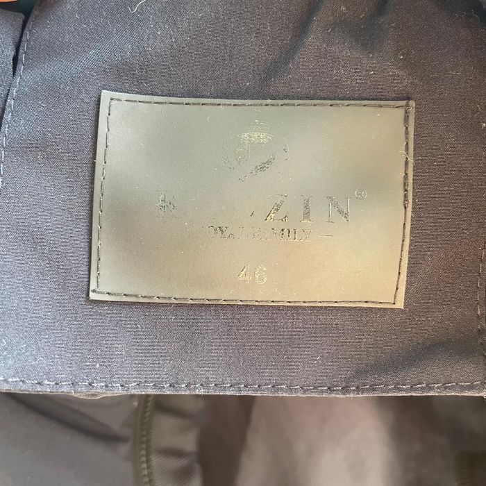 Продам куртки осень мужские