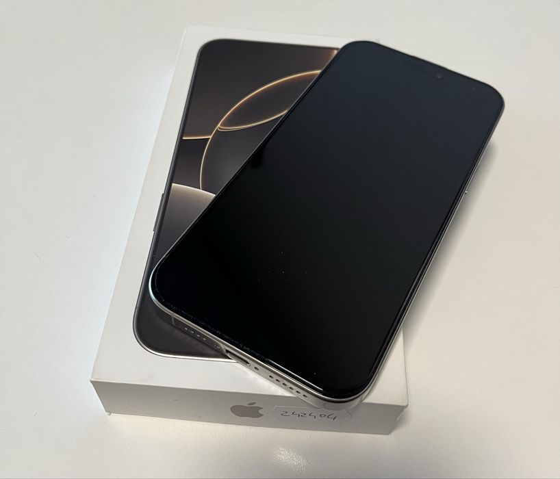 iPhone 16 Pro Max Titanium 256 cu garantie