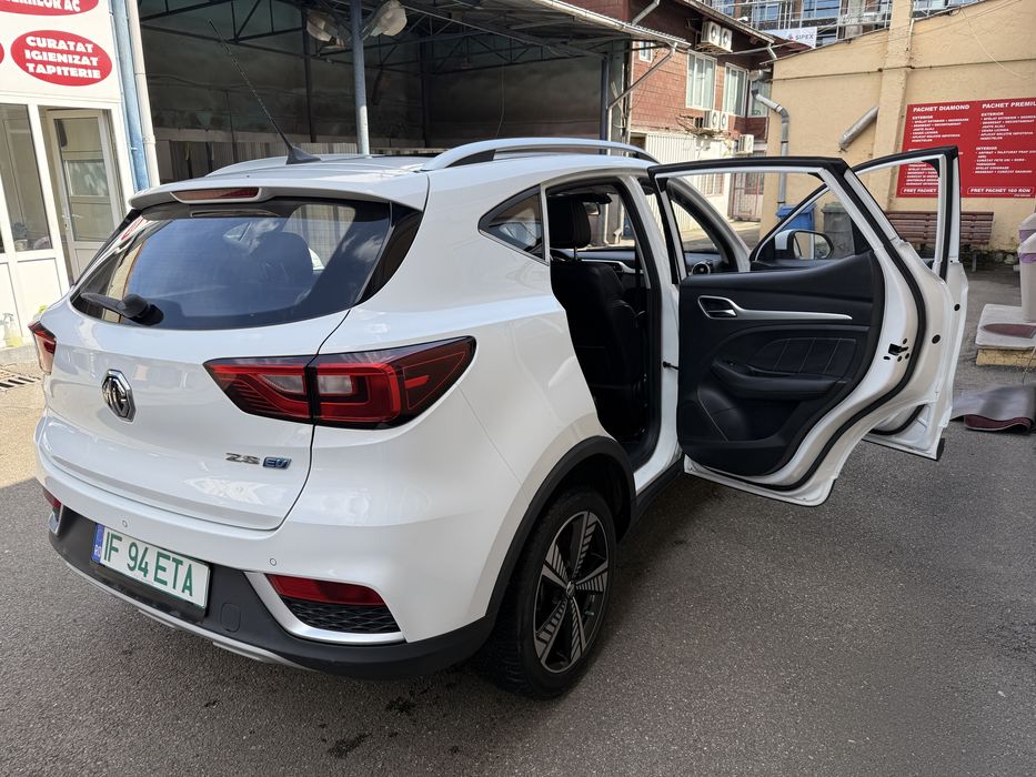 MG ZS EV – full electrica, în garantie