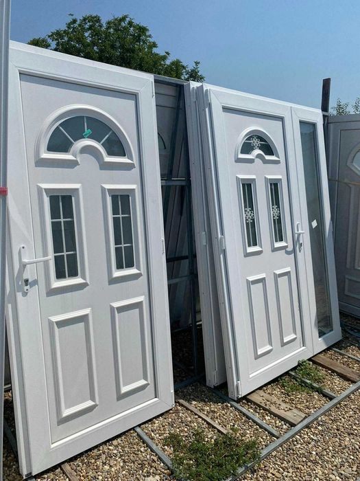 usi simple cu model si sprose 990 lei