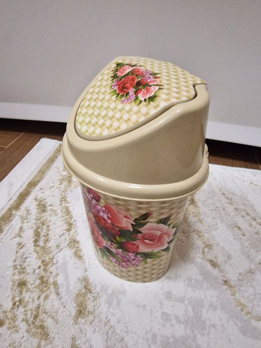 Урна для мусора 5-6 л.