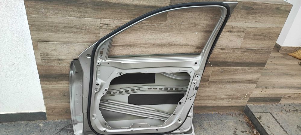 Portiera mercedes glc model 2020 facelift dreapta