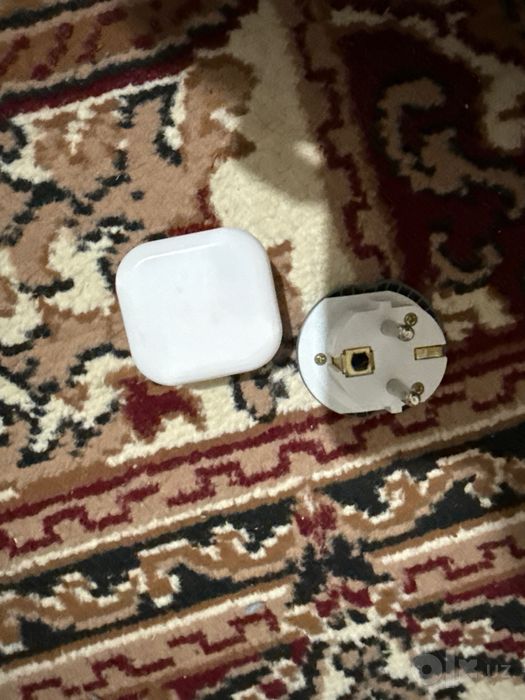 Iphone 20 w lik golovka sotiladi