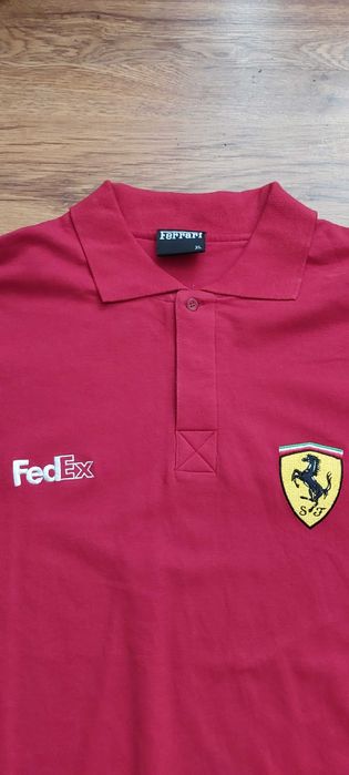 Официално лицензирани продукти на Ferrari, McLaren Mercedes и други