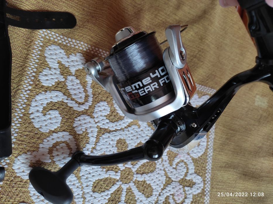 Undiță cu molineta și molinete ! Noi ! Trimit ramburs prin posta !