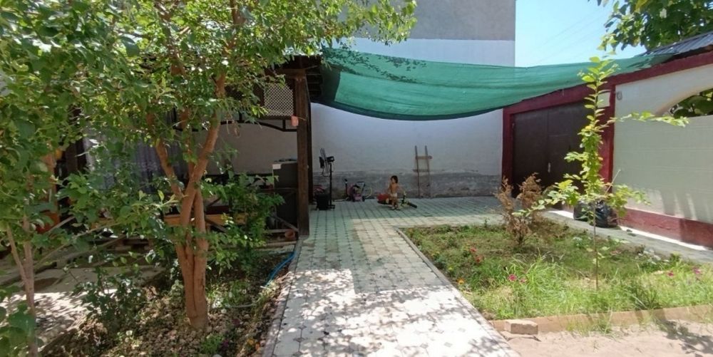 Продаётся 2.5 соток участка на Хасанбой Абдурахмон (71.500)