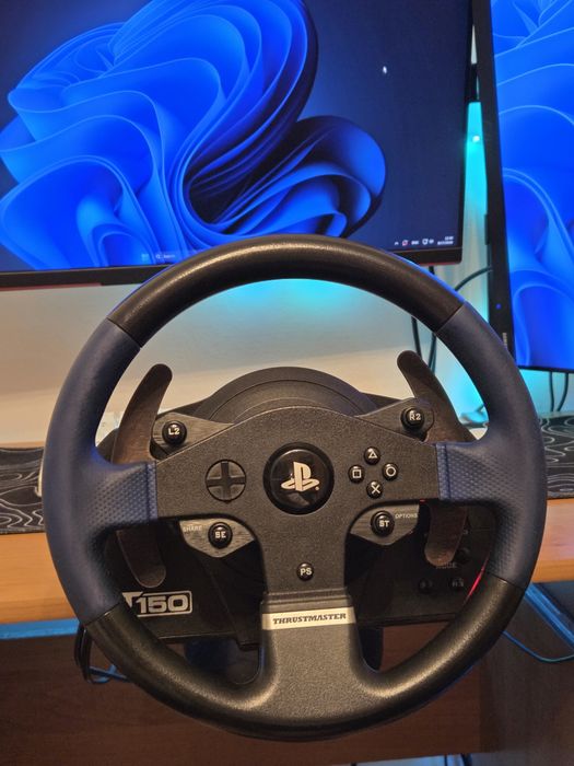 Volan Gaming (PS5 / PS4 / PC) Thrustmaster T150 PRO + Schimbător + 3 Pedale