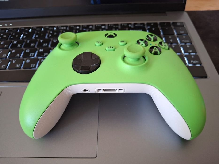Xbox Wireless Controller