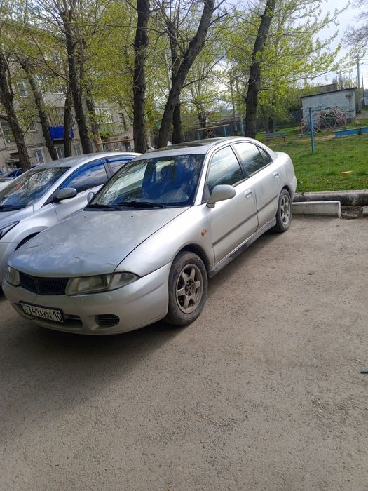 Митсубиси Каризма