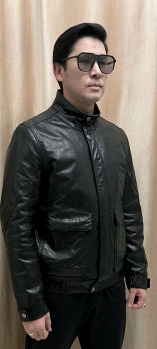 Продам кожаную куртку