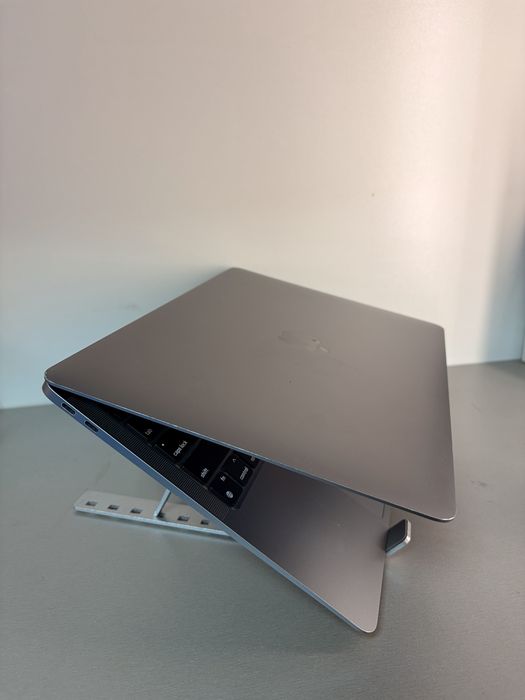 Macbook Air M1 8/256