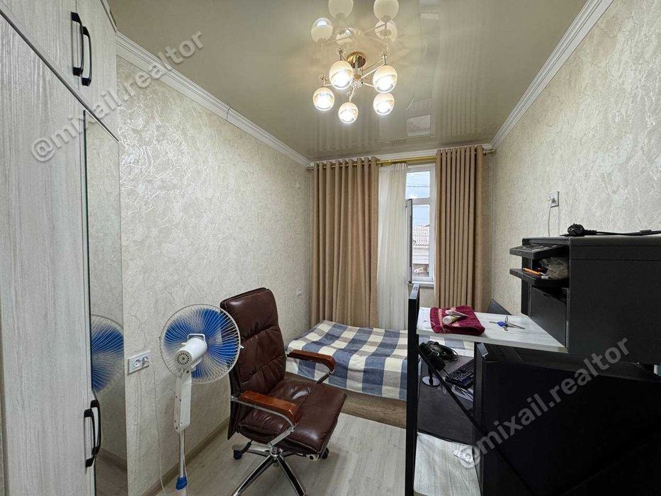 Продается 2-х этажный Коттедж, Мухтара Ашрафий (87648)