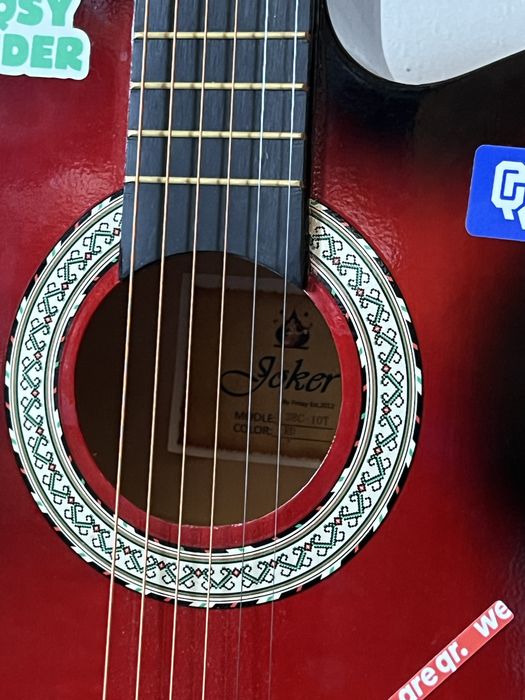 Продаеться Гитара