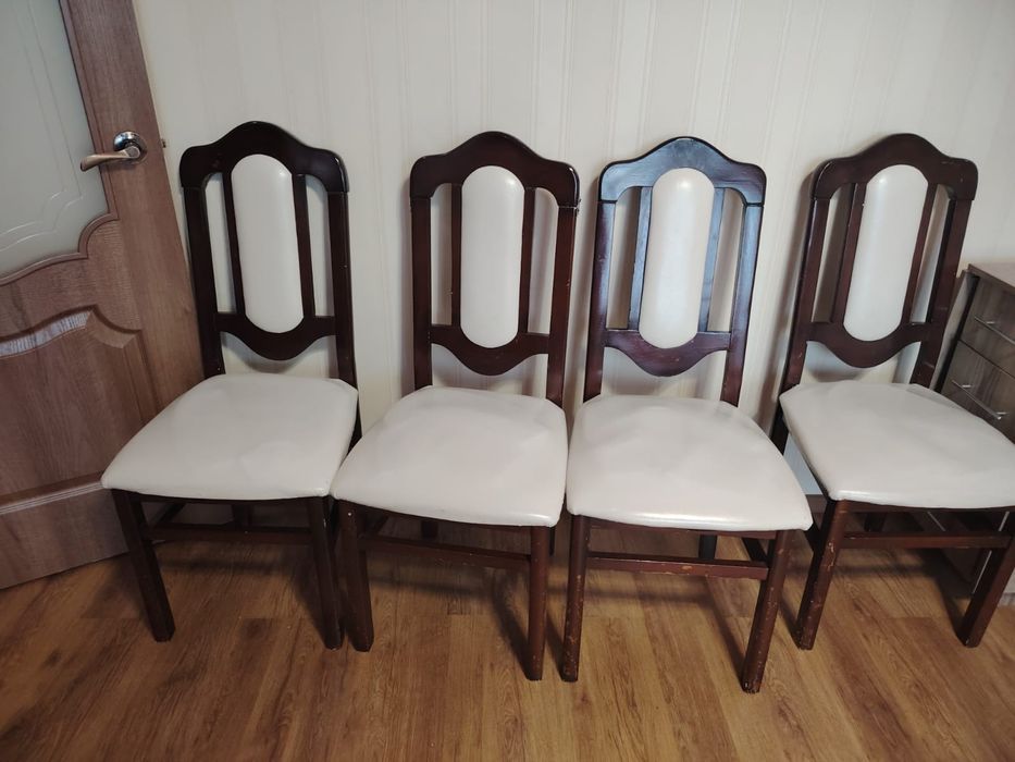 Продается диван два кресла