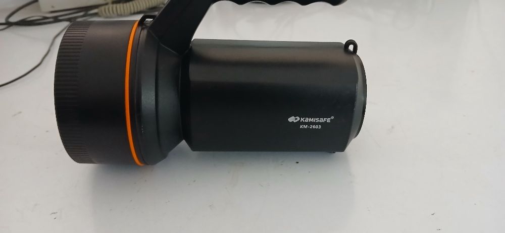 Фонар зарядкали сотилади