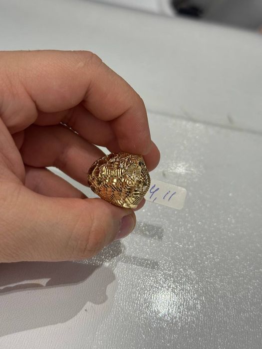 Первый рук новий бриллиант баку 750 проба