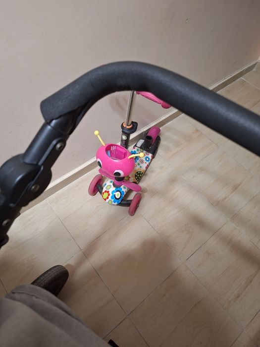 Бебешка количка !