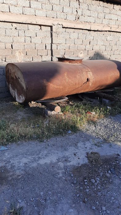 Цистернс 2шт. 5тон. 2тон.