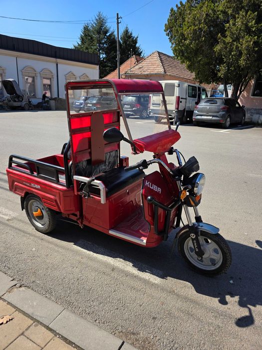vand triciclu electric