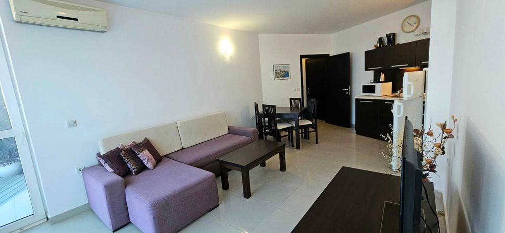 Дава се под наем Двустаен апартамент в Бургас, Сарафово - 65 кв.м за 325 € - Снимка #1