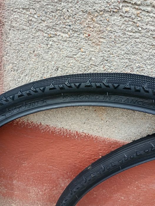 Cauciuc bicicleta de 28.