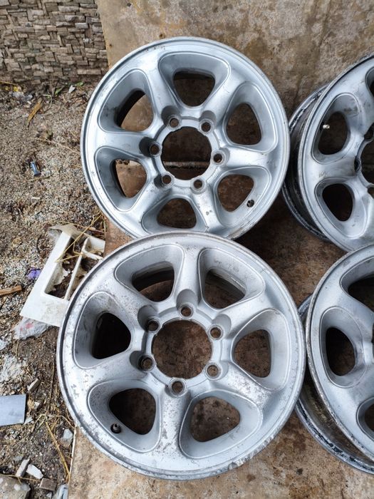 Принимаем б/у Шины Любых размеров