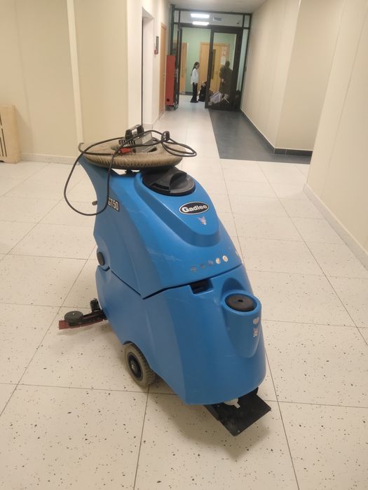 Gadlee пол жуатын машина