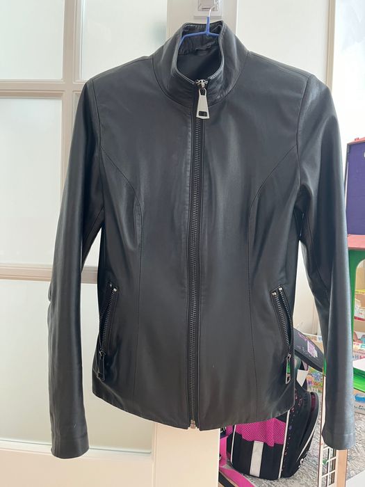 Продам кожаную куртку