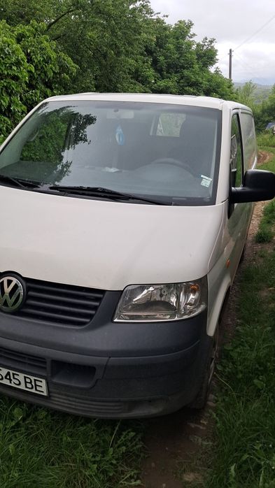 Продавам Т5 транспортер