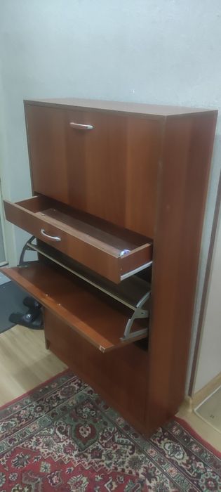 Обувной шкаф большой