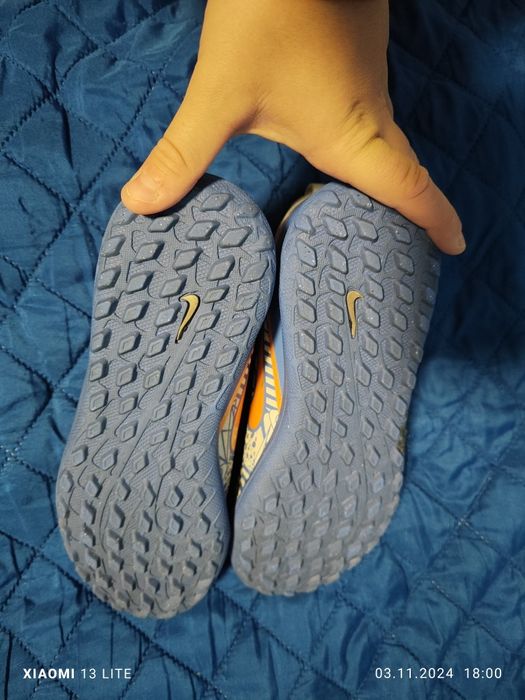 Стоножки  CR7, 38  номер и тениска на Италия 158/164