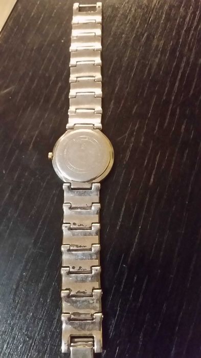 Оригинален  винтидж часовник Pierre Cardin