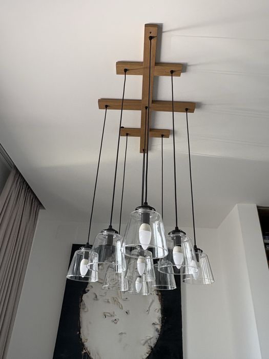 Lampa de masa suspendat