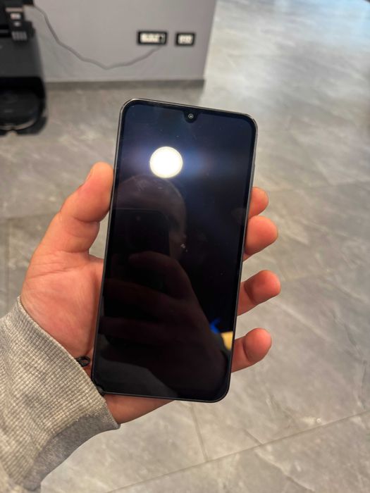 iPhone 16e | 128GB | Baterie 100% | Stare Bună | Garanție 14 Zile | Maxi Grand