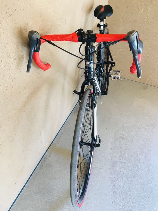 Vand/Schimb cursiera Carrera