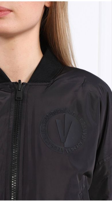 Versace Jeans Couture - двулицево яке, Calvin Klein, Guess, Armani Exchange, EA7