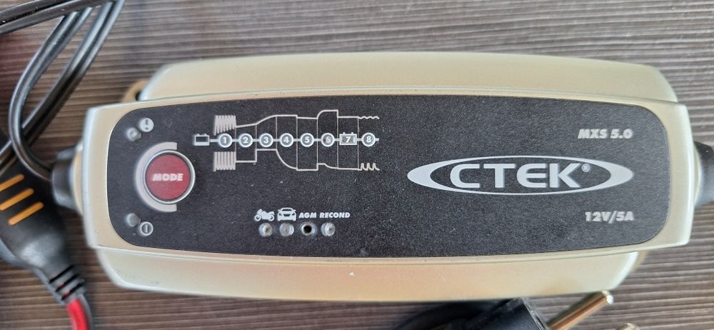 Зарядно за акумулатор CTEK mxs 5.0